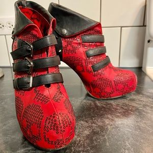 Iron Fist skull sequence booties